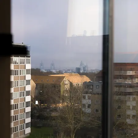 Апарт-отель Daniel&jacob's Urban And 4*