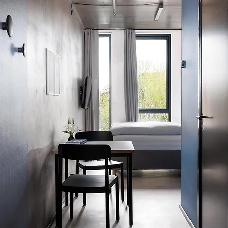 מלון דירות Daniel&jacob's Urban And Boutique 4*